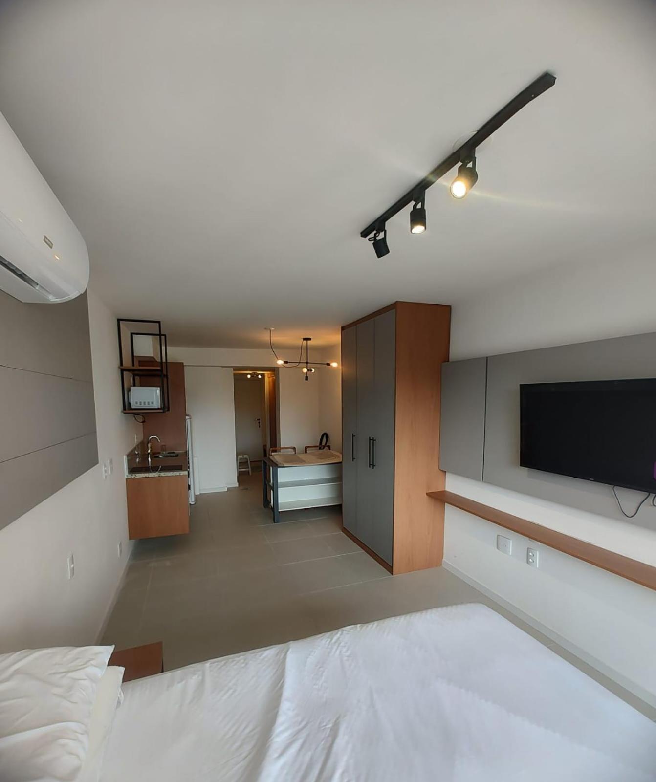 Charmoso E Confortavel- Skylux 2710 Appartement *